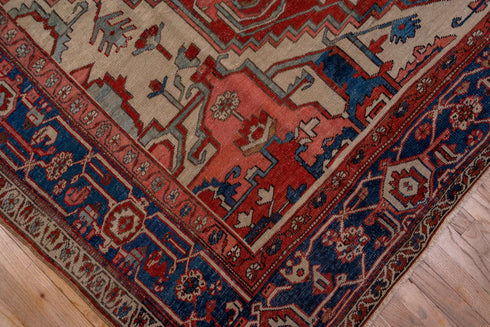 Antique Serapi Area Rug (9' x 12')